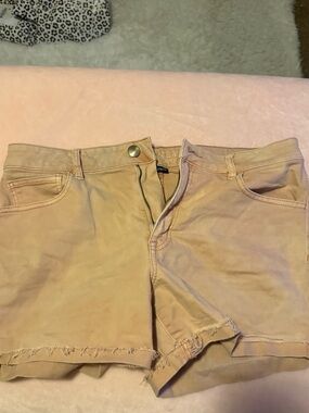 pink american eagle shorts